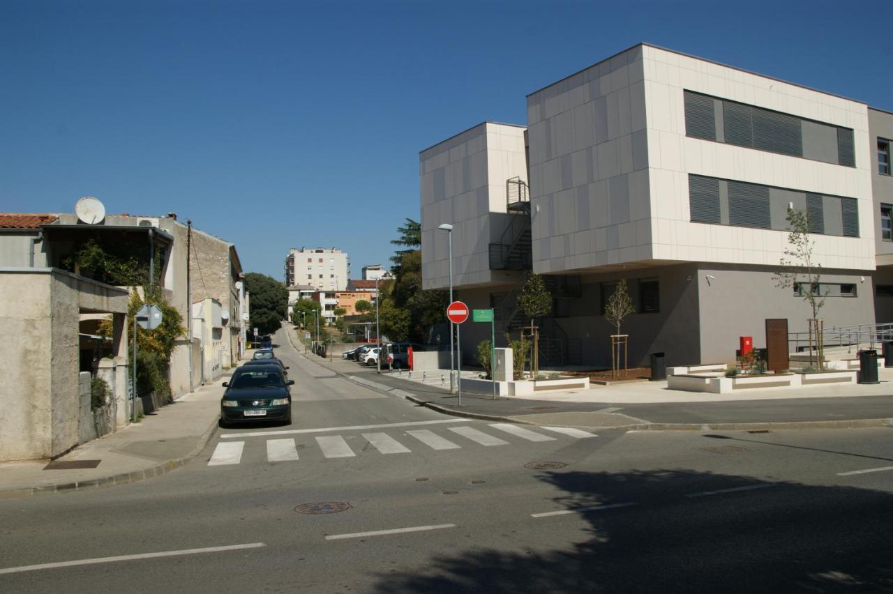 Apartman Sendi PUY Exterior foto